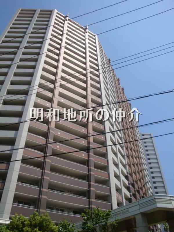 ヨコハマタワーリングスクエア