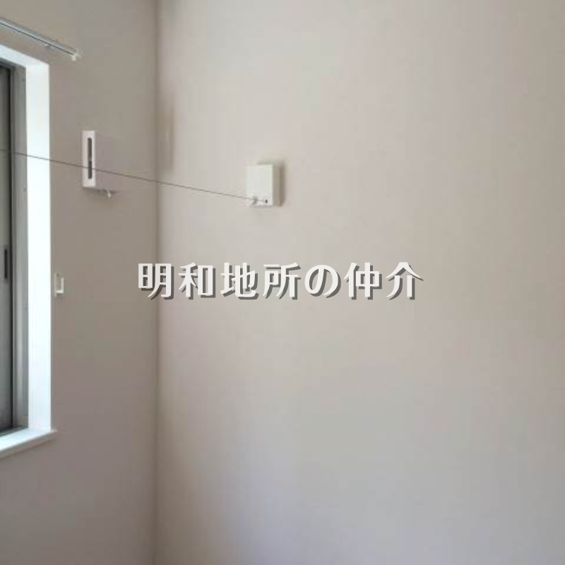 前回募集時写真、室内ワイヤー式物干し