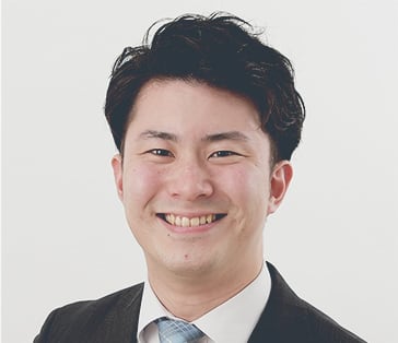 真弓 知也