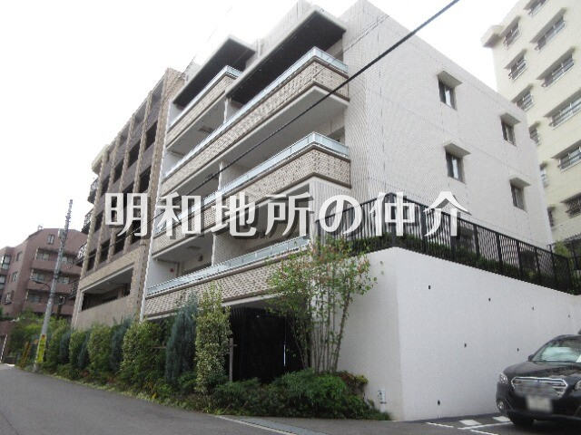 グレンドール新宿牛込柳町