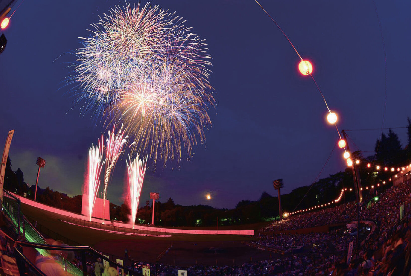 ｢花火大会」ⒸHachioji City (licensed underCC BY 4.0)