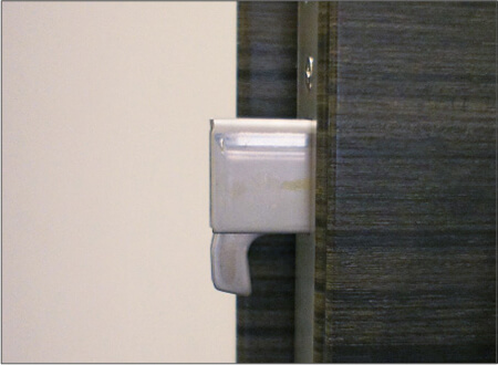 鎌付デッドボルト