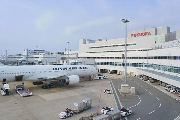[ 福岡空港まで ]