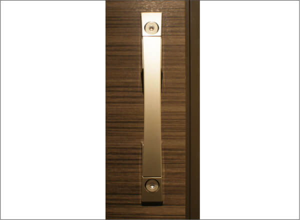 ダブルロック玄関ドア（参考写真）