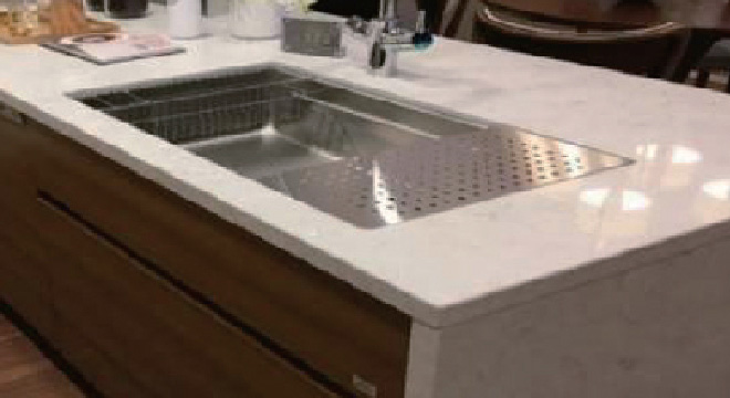 人造石（フィオレストーン）カウンタートップ