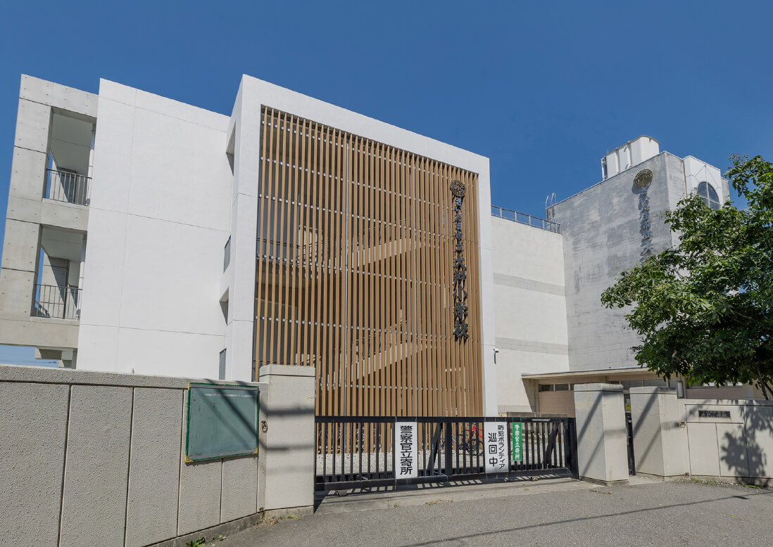 市立大戸小学校