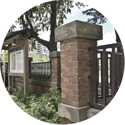 ROOTED in HISTORY CITY