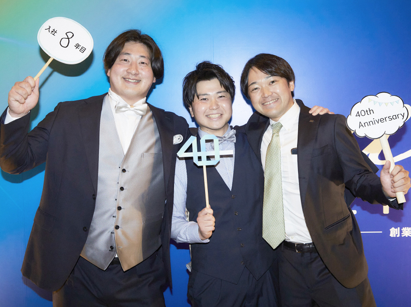 私たちの想いをつなげ、もっと自由に、もっと新しく。